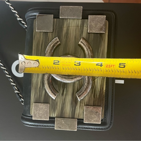 Chanel crossbody mini purse - Picture 8 of 10